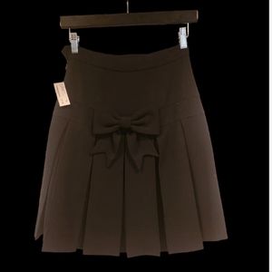 B'Zar Pleated bow bk.black 100%wool two layered skirt.size2